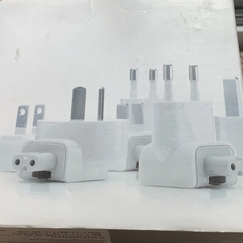 Apple World Travel Adapter Kit - Gray and White